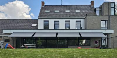 Project met knikarmschermen afgerond